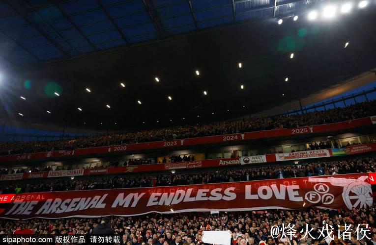 本赛季英超曼联角球破门7次,仅逊于阿森纳 本赛季英超曼联角球破门7次,仅逊于阿森纳