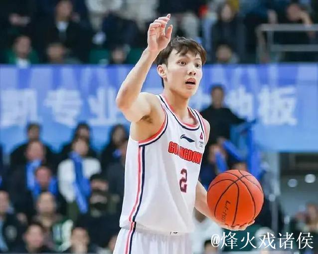 CBA-徐杰砍下22分萨林杰贡献两双 广东东阳光力克山东高速