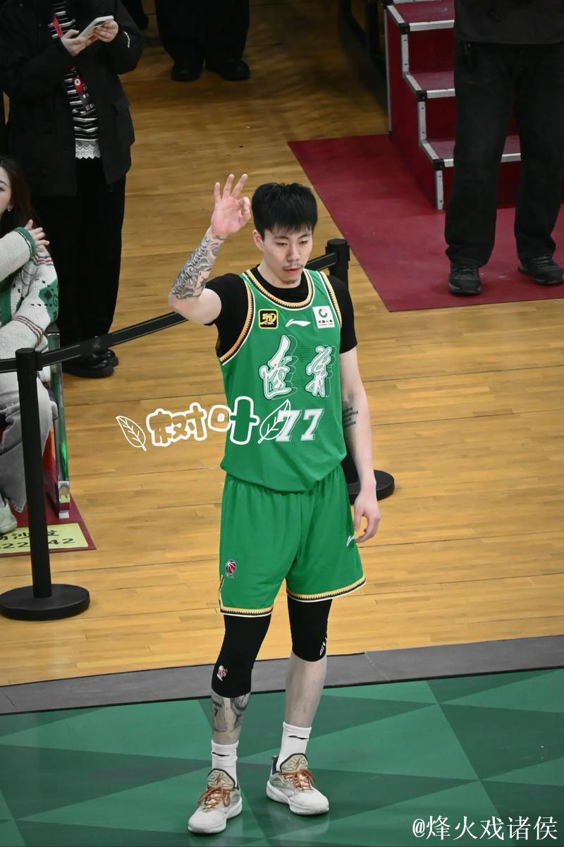 张镇麟16分王哲林14+7 上海力克辽宁送其4连败 张镇麟16分王哲林14+7 上海力克辽宁送其4连败